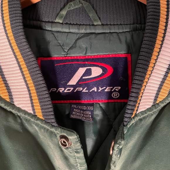 Vintage Green Bay Packers NFL Pro Player Bomber Varsity Jacket - Picture 4 of 8